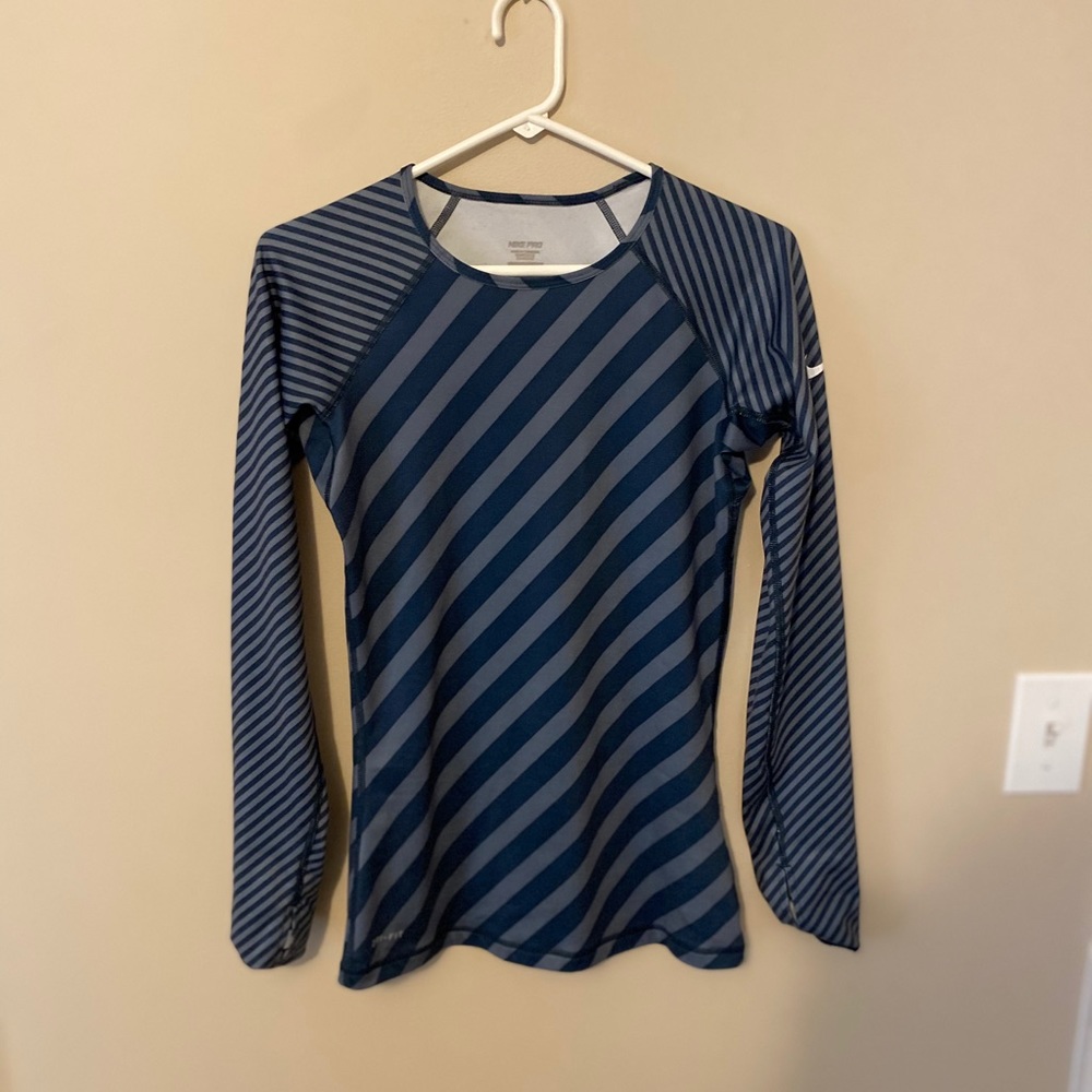 Nike compression shirt